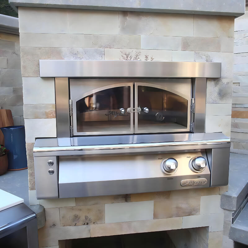 Alfresco 30-Inch Built-in Outdoor Pizza Oven Plus With Marine Armour | Stainless Steel Exposed Front