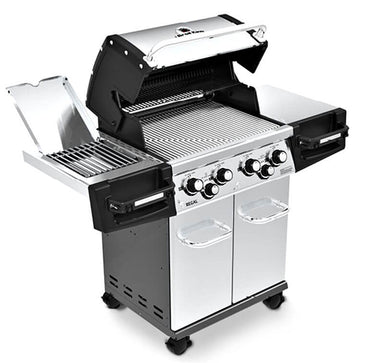Broil King Regal S 490 PRO IR 4-Burner Gas Grill with Lids Opened