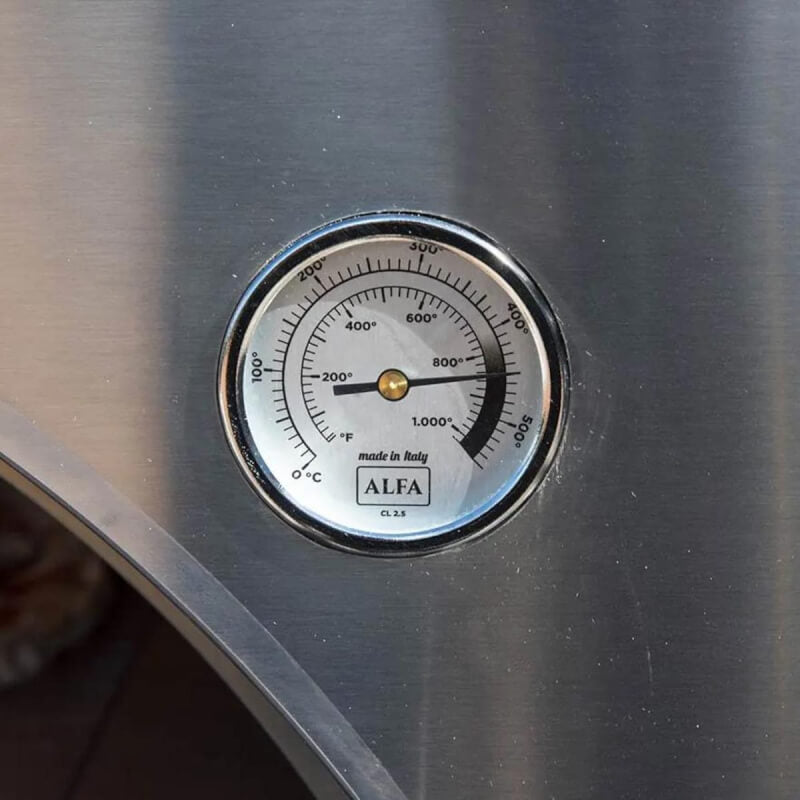 Alfa Classico 2 Pizze Gas Pizza Oven | Temp Gauge Close Up