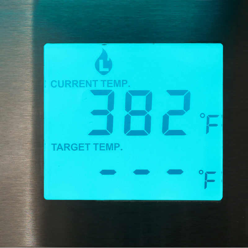 Alfresco AIPG Grill | Digital Temperature Close Up