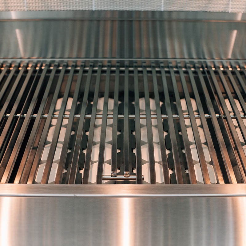 American Made Grills Estate 30 Inch Built In Grill | Square 9mm Cooking Grates