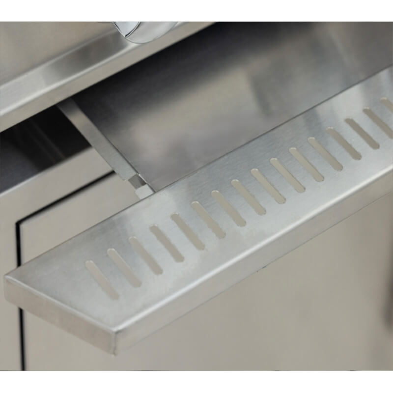 Blaze LTE PRO Gas Grill | Pull-Out Grease Tray