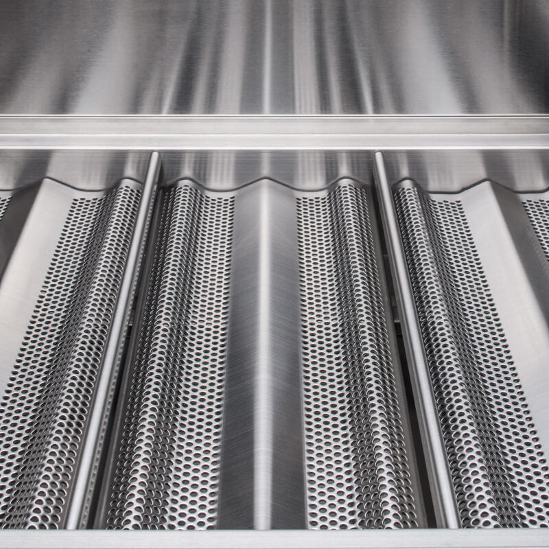 Blaze Prelude LBM 32-Inch 4-Burner Built-In Gas Grill - Stainless Steel Flame Tamers