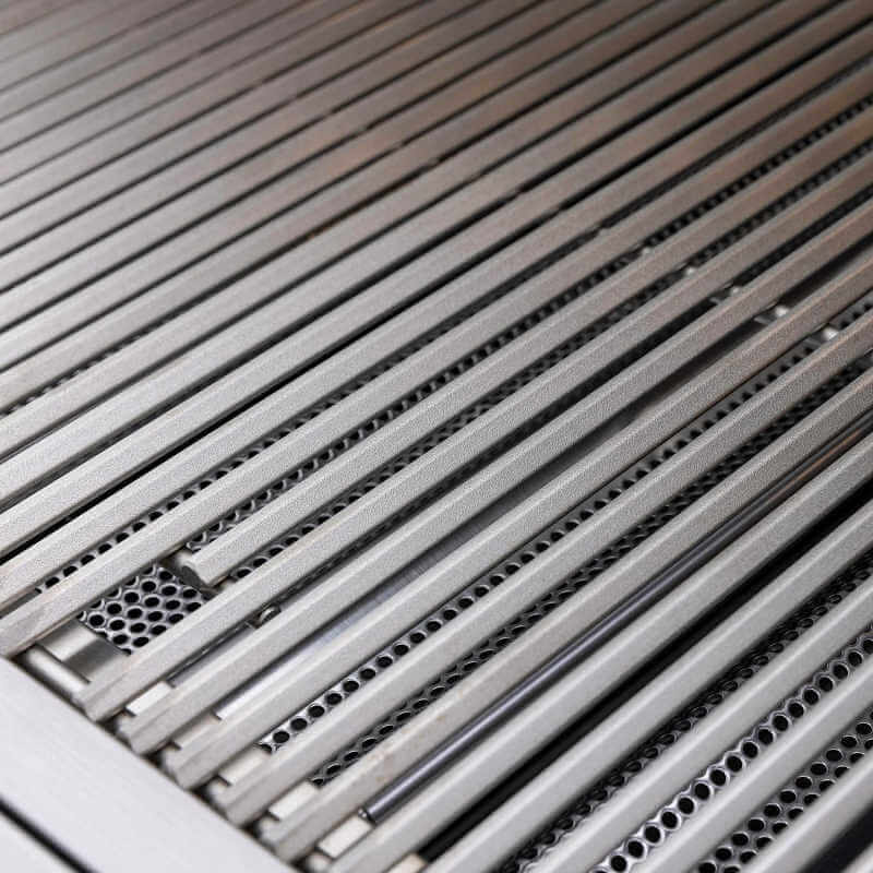 Blaze Premium LTE+ 40 Inch 5-Burner Gas Built In Grill | Patented Blaze Cooking Grates