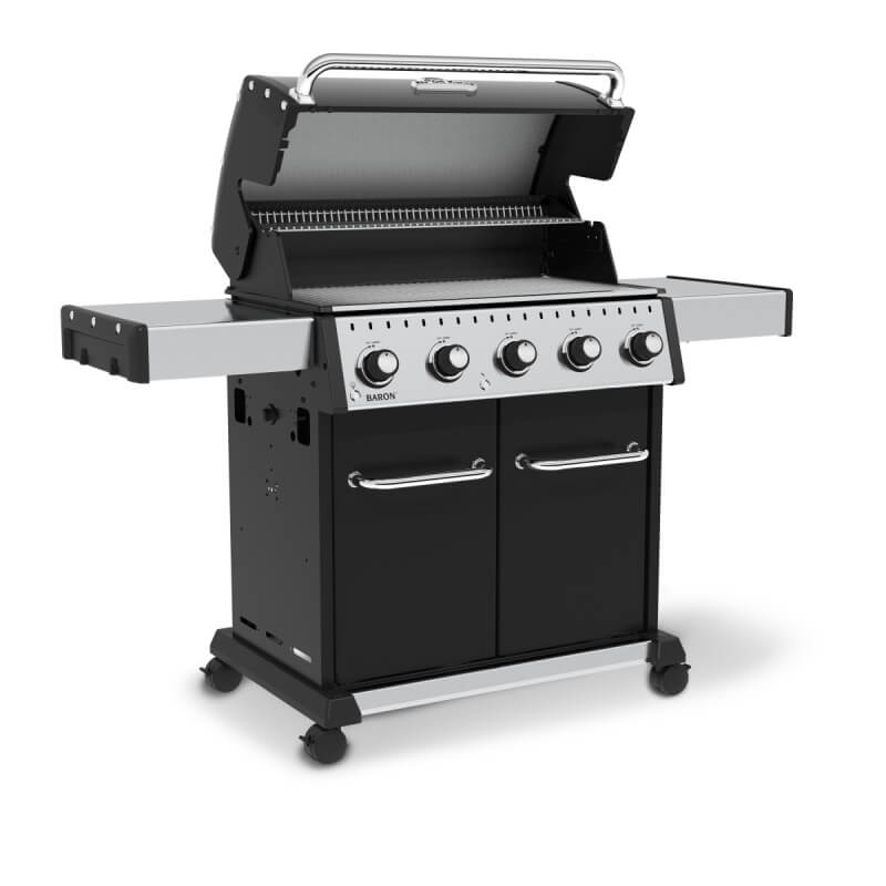 Broil King Baron 520 Black Grill | Stainless Steel Side Shelves