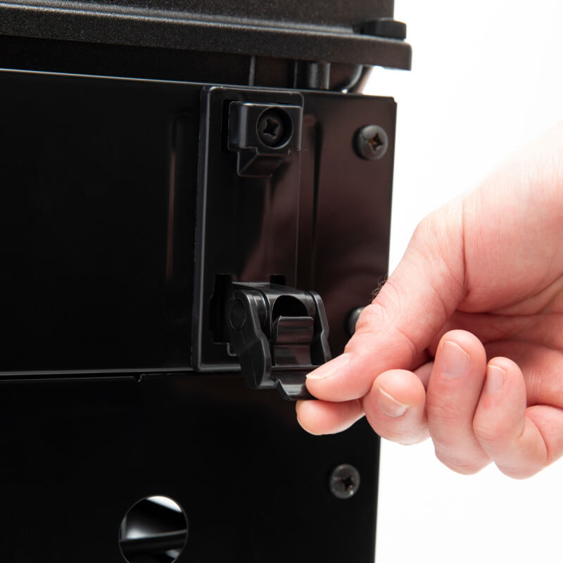 Broil King Baron Grill | Side Shelf Lock Close Up