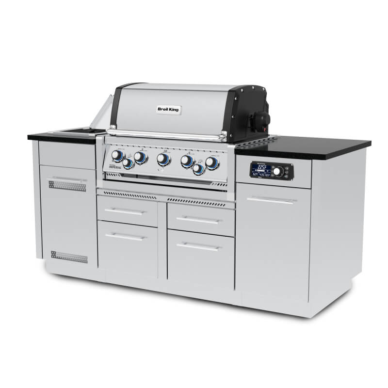 Broil King Imperial QS 590i 5-Burner Gas Grill Center | Granite Countertop