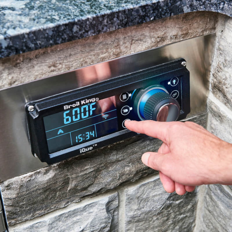 Broil King Imperial IQue Series Grills | Precision Control