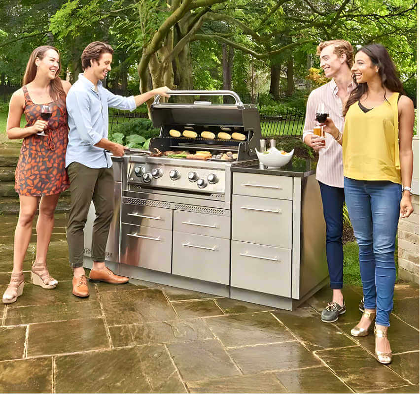 Broil King Imperial S 590i 5-Burner Gas Grill Center on Patio
