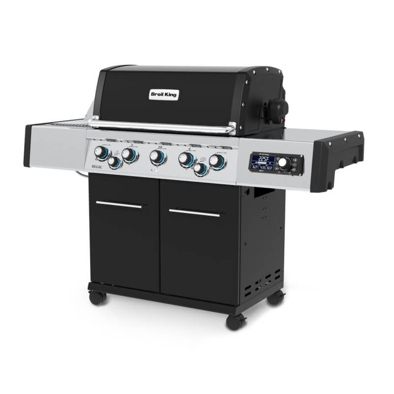 Broil King Regal Q 590 Pro IR Gas Grill | IQUE Digital Controls