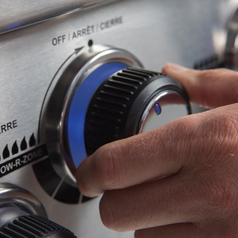 Broil King Regal Grills | Back Lit Gas Knobs