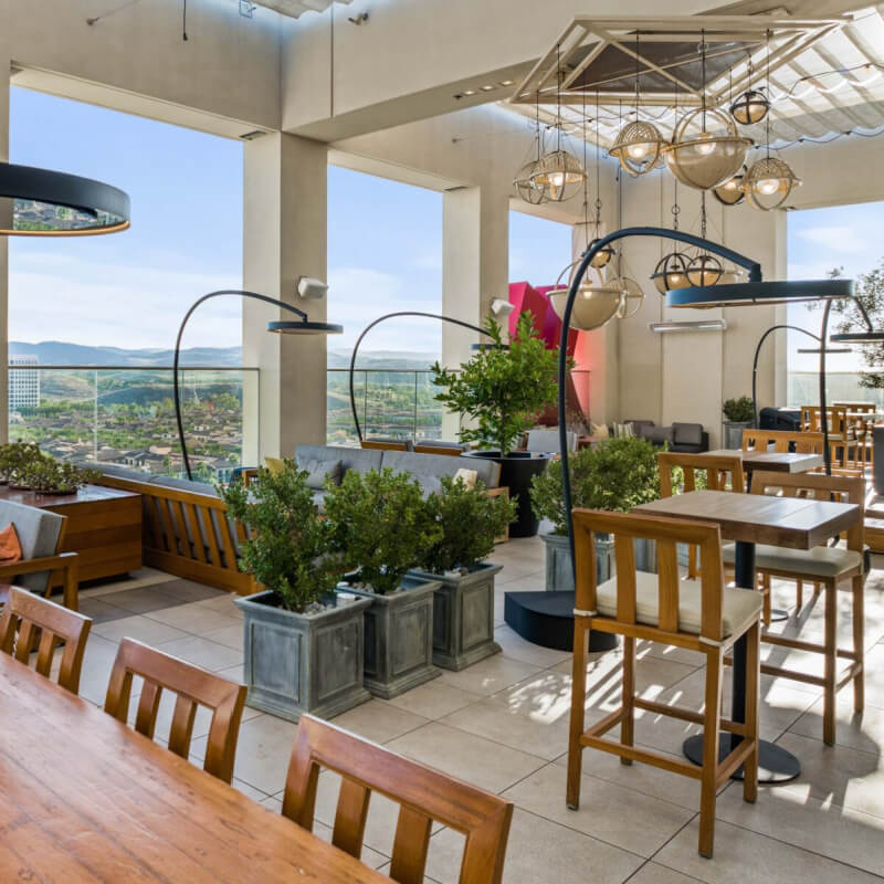 Bromic Eclipse Electric Freestanding Heater & Light | Commercial Restaurant Use