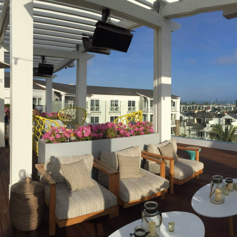 Bromic Platinum 500 Gas Heater | Shown at Seating Area