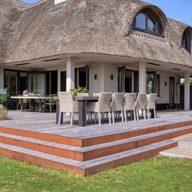 Bromic Platinum Electric Heater | Mounted in Patio Area