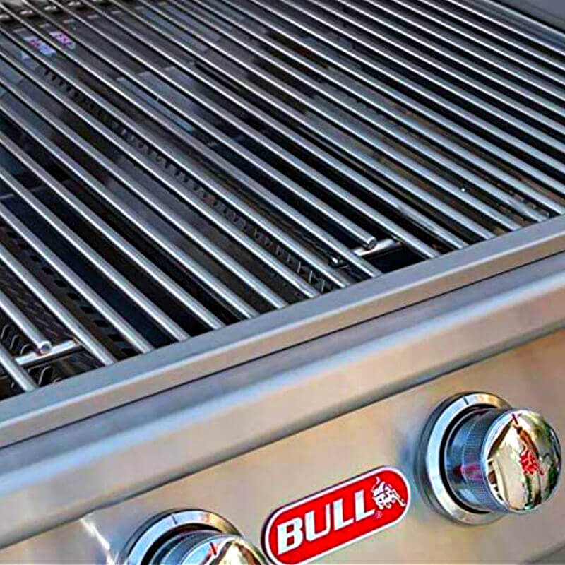 Bull Steer 25 Inch 3 Burner Stainless Steel Freestanding Grill | Non-Stick Cooking Grates