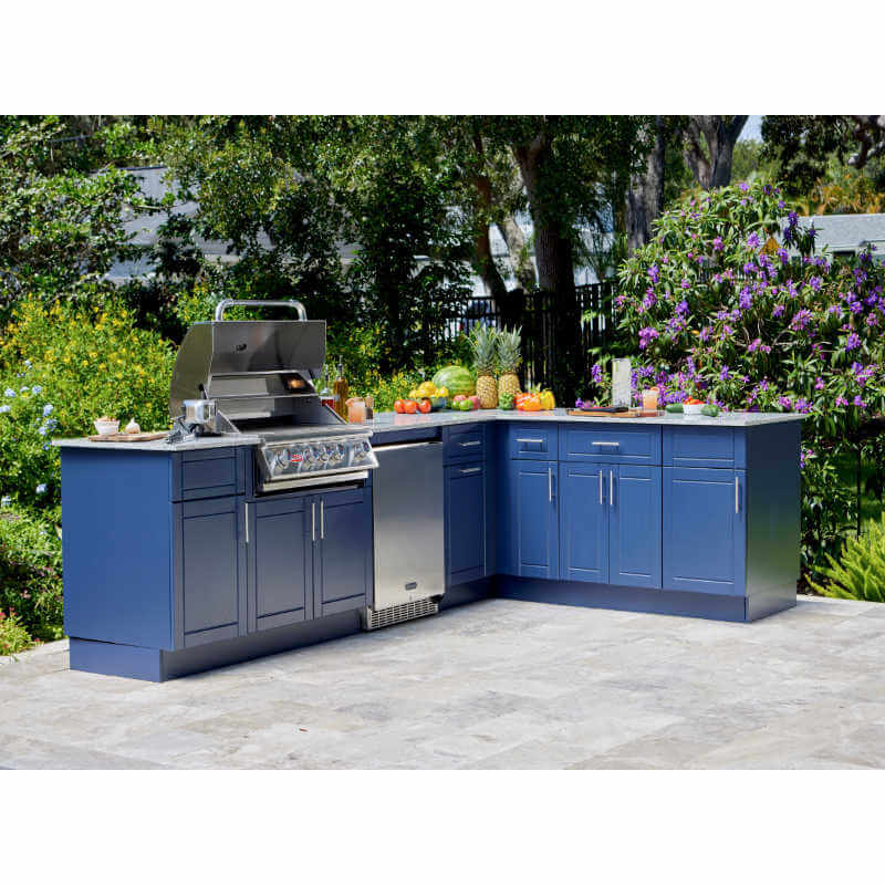 Bull Augusta 10 Ft Dura Outdoor Kitchen | Shown in Backyard