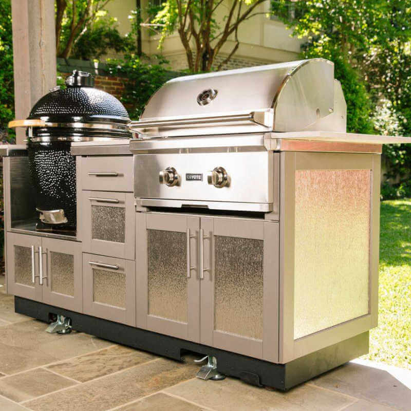 Coyote C-Series 28-Inch 2-Burner Built-In Gas Grill | Shown With Kamado Grill