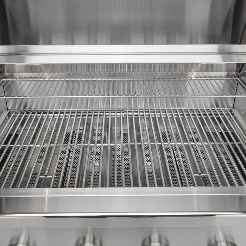 Coyote CL Series Grill | Grilling Surface