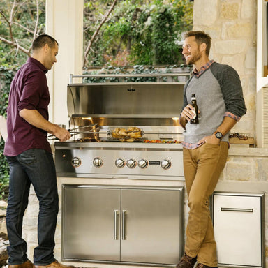 Coyote S-Series 42-Inch 5-Burner Built-In Gas Grill | In Use 