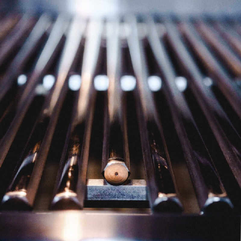 Twin Eagles 42-Inch 3-Burner Gas Grill | 3/8" Hex Cooking Grates