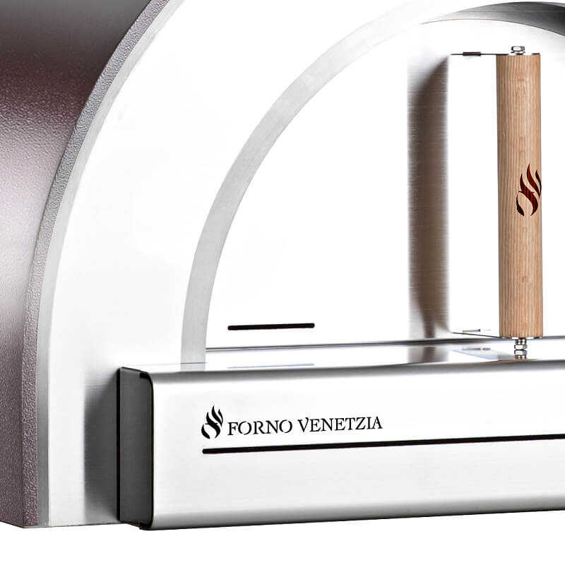Forno Venetzia Pronto 500 Portable Outdoor Wood-Fired Pizza Oven | Close Up in Copper