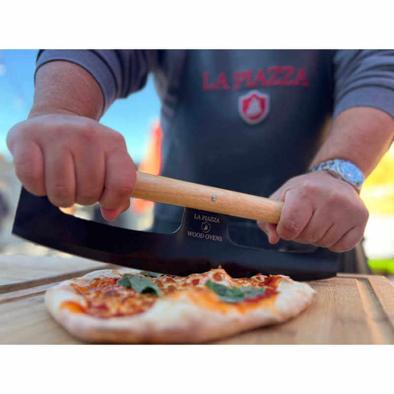 La Piazza Pizza Rocker | Shown Cutting