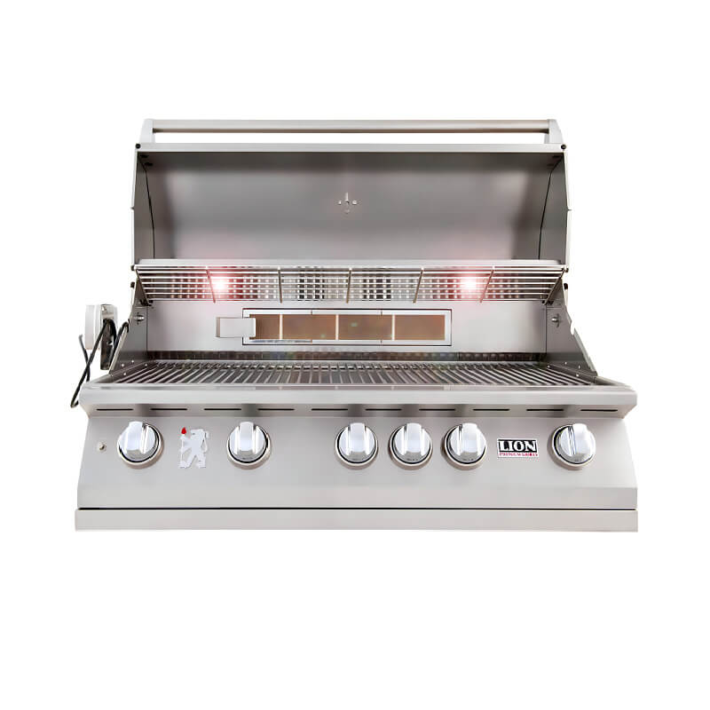 Lion Sensational Q BBQ Island:  L90000 40-Inch 5 Burner Gas Grill | Interior Lights