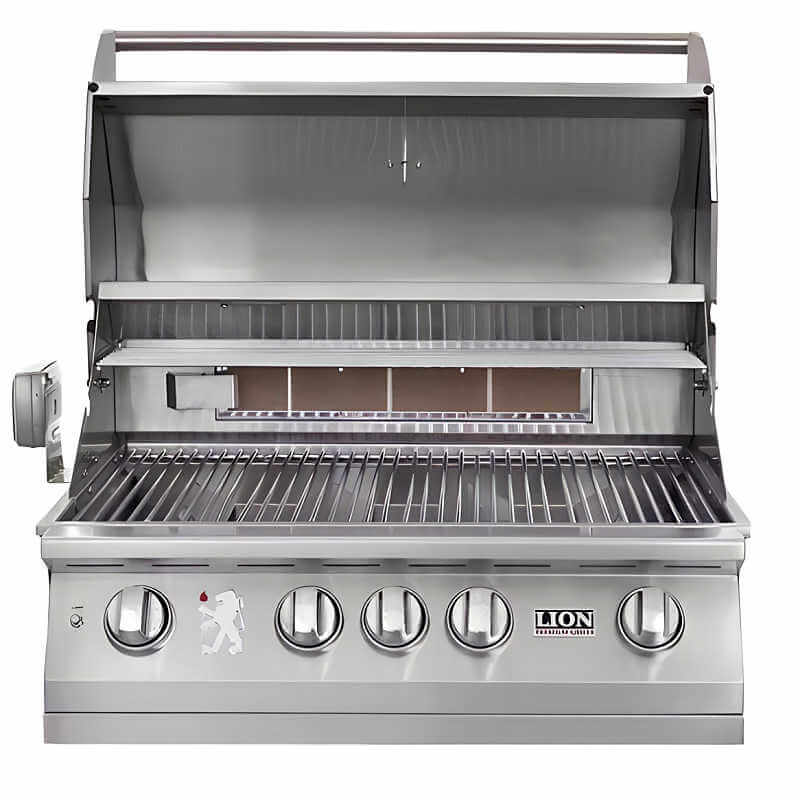 Lion Resort Q BBQ Island: L75000 32-Inch 4-Burner Gas Grill Gas Grill | 16-Gauge 304 Stainless Steel Construction