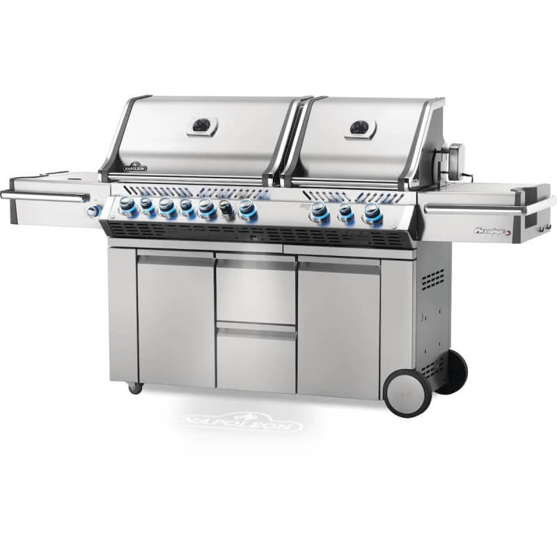 Napoleon Prestige PRO 825 Grill | 304 Stainless Steel Finish