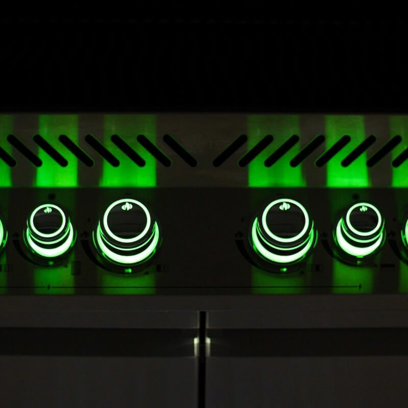 Napoleon Prestige PRO Grill | Green LED Light Details