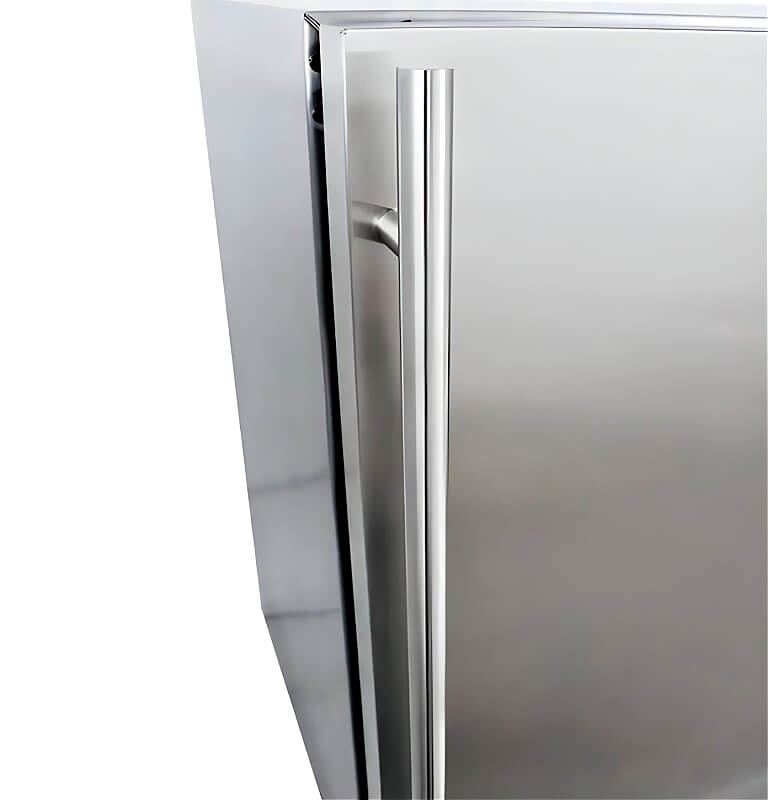 RCS 26-Inch 5.01 Cu. Ft. Outdoor Refrigerator | Stainless Steel Door Handle