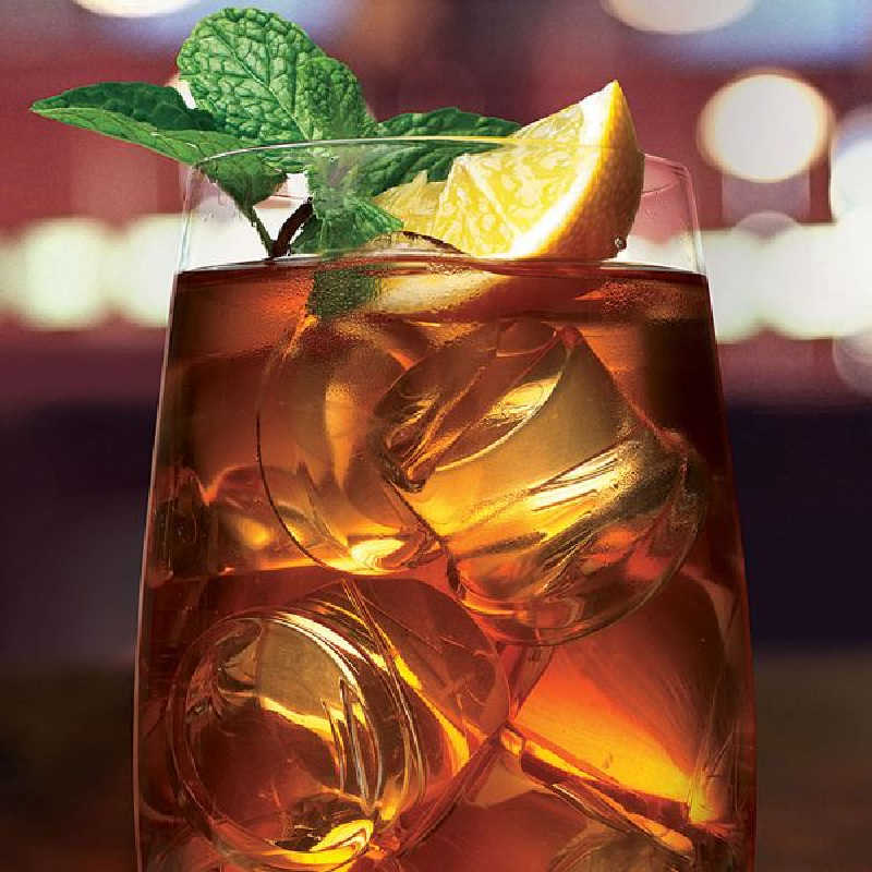 Scotsman Brilliance 65 Lb. 15-Inch Outdoor Ice Machine | Clear Ice