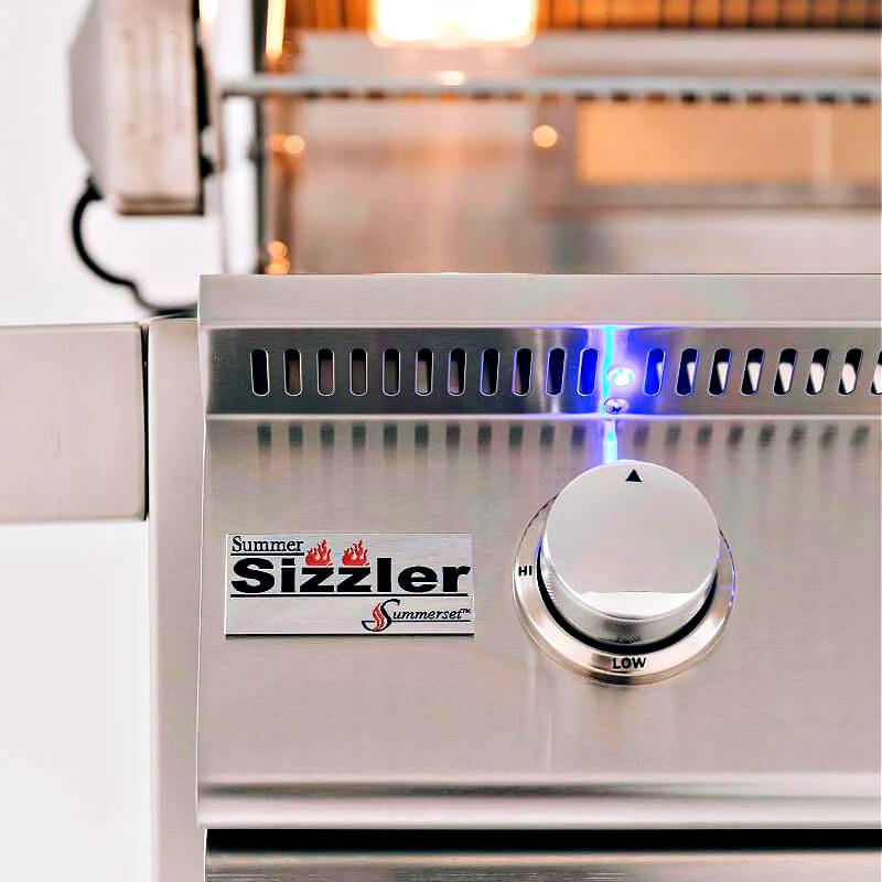 Summerset Sizzler Pro 32 Inch 4 Burner Built-In Gas Grill | Gas Control LED Lights