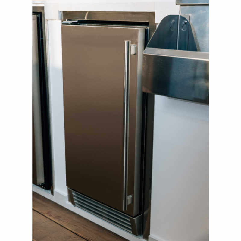 TrueFlame 15-Inch 50 Lbs Capacity Outdoor Rated Ice Maker | Installed in Outdoor Kitchen