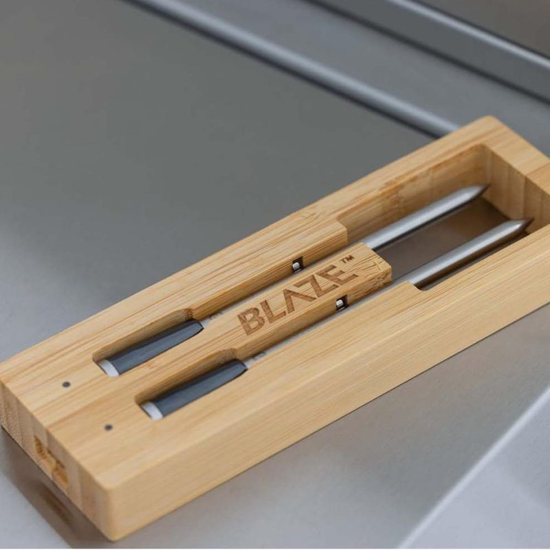 Blaze 26-Inch Gas Outdoor Pizza Oven Included Bamboo Pizza Tool Set