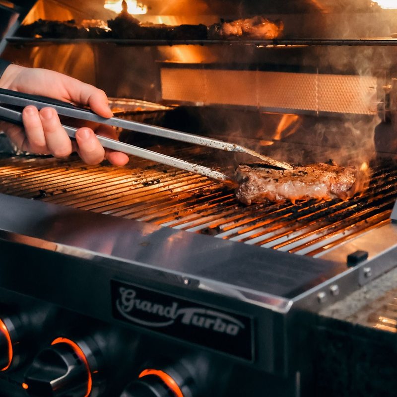 Grand Turbo 40-Inch 6-Burner Built-In Gas Grill