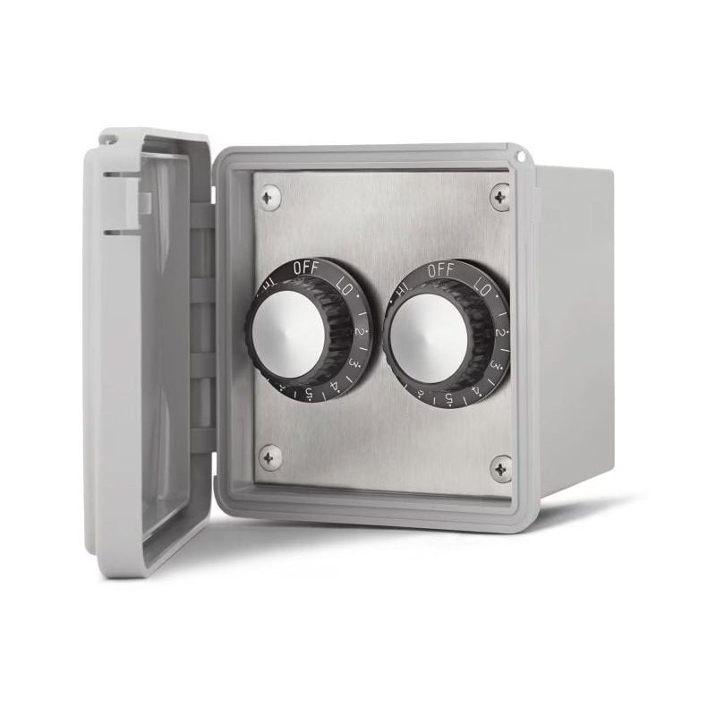 Infratech 120V Double Input Regulator Surface Mount Front
