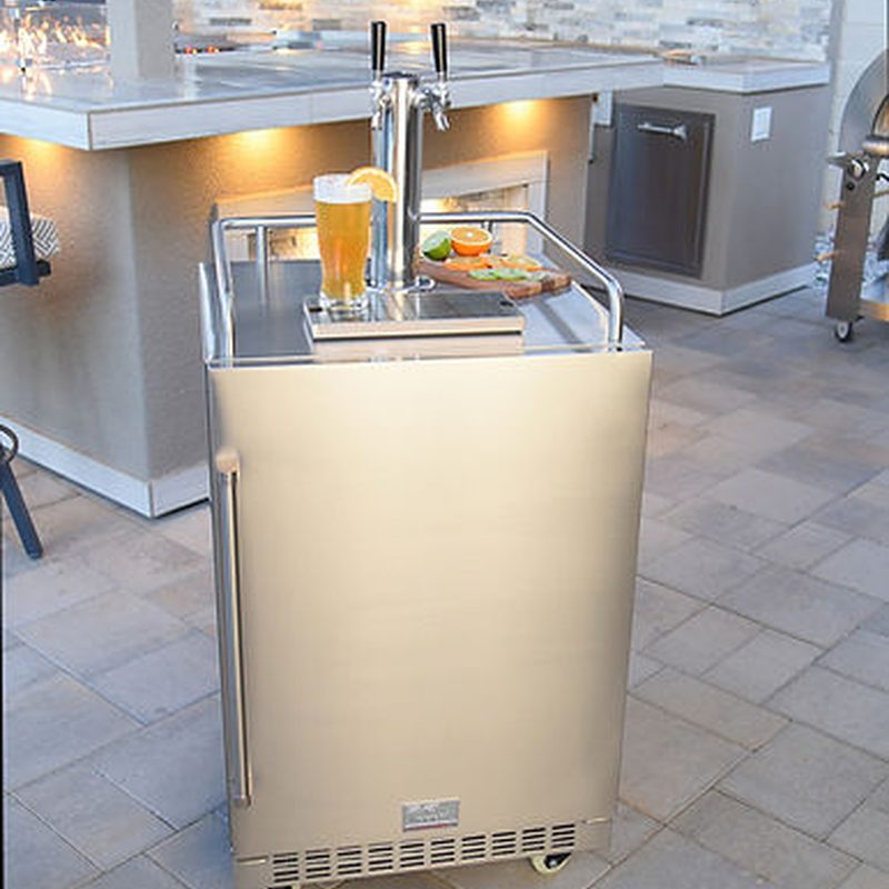Kokomo Professional Luxury Outdoor Kitchen Kegerator | Shown on Patio