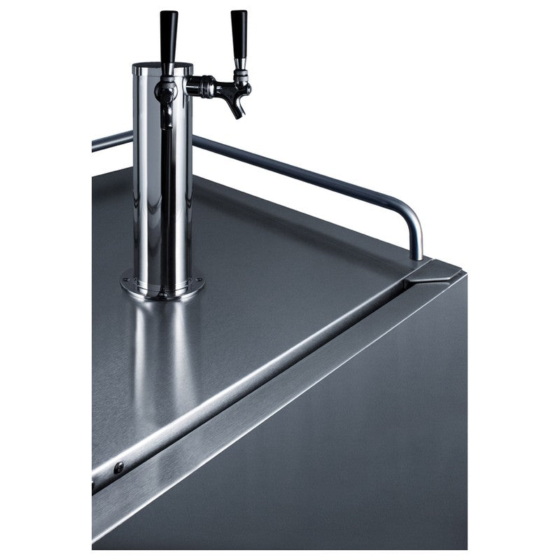 Summit SBC683OSTWIN 24-inch outdoor dual tap kegerator, dual tap dispensing tower and guardrail closeup