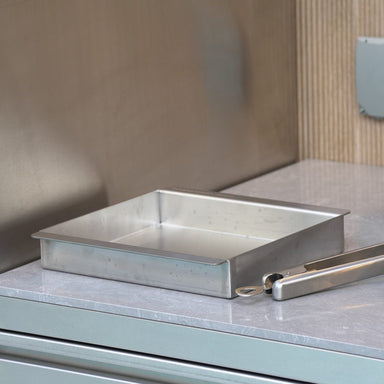 Tagwood Stainless Oven Tray | Rolled Edge Detail