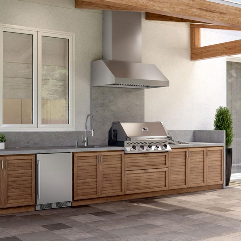 Zephyr Cypress Telescopic Duct Cover Extension Z1C-0178 - Installed in Outdoor Kitchen